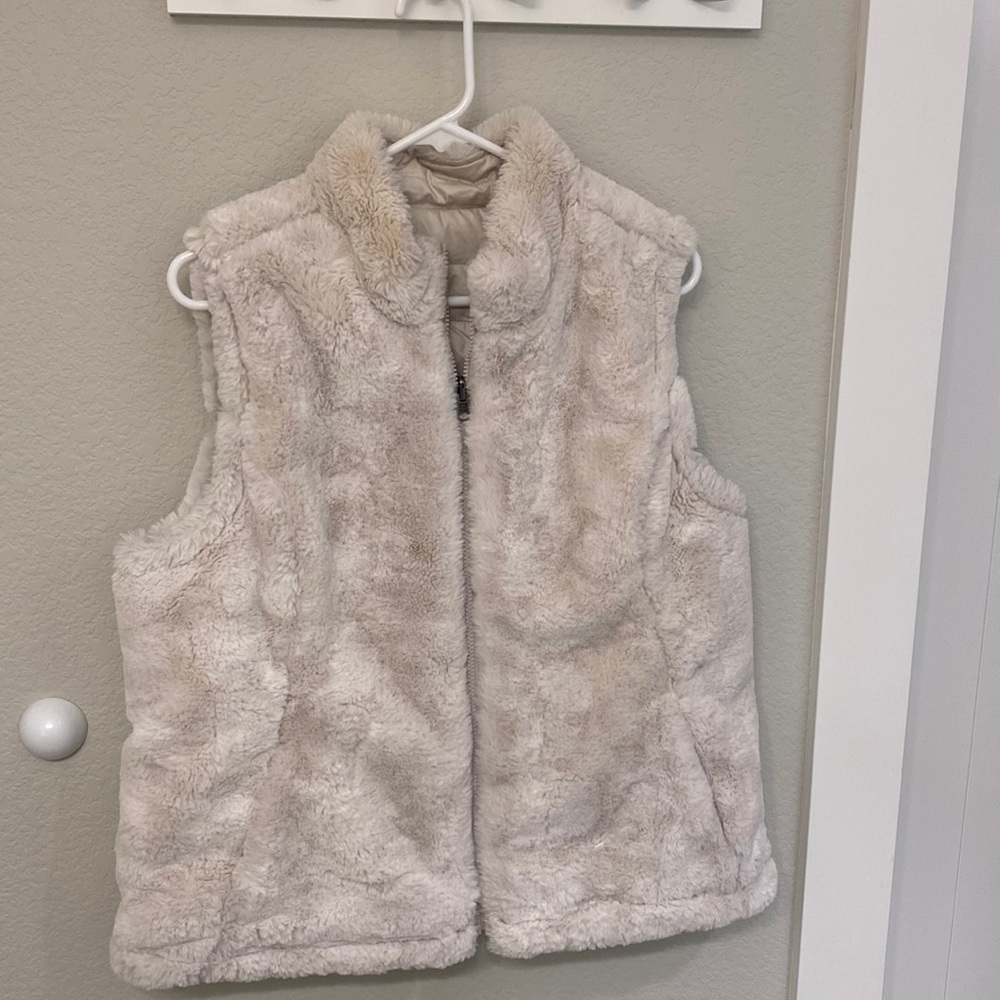 Nicole Miller Ladies’ Reversible Vest